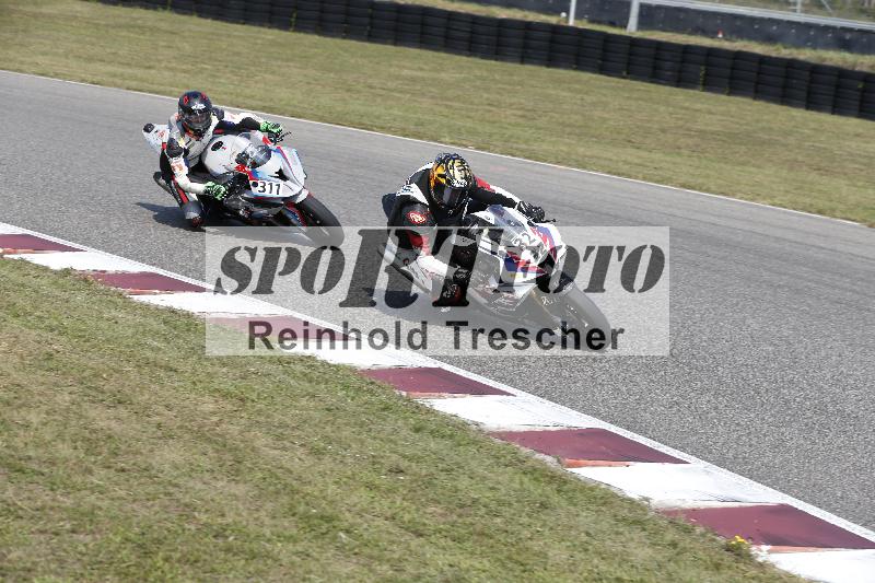 /Archiv-2025/49 26.08.2025 Cornu Master School ADR/rot-rouge/32